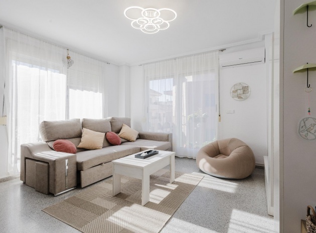 Wiederverkauf - Wohnung - San Miguel de Salinas