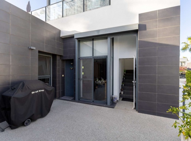 Resale - Townhouse - Villamartin - La Fuente