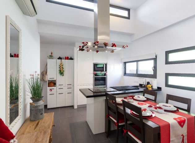 Resale - Townhouse - Villamartin - La Fuente