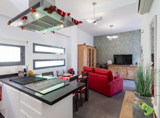 Resale - Townhouse - Villamartin - La Fuente