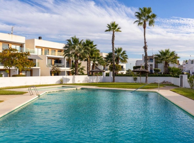 Resale - Townhouse - Villamartin - La Fuente