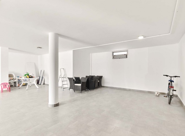 Wiederverkauf - Villa - San Miguel de Salinas