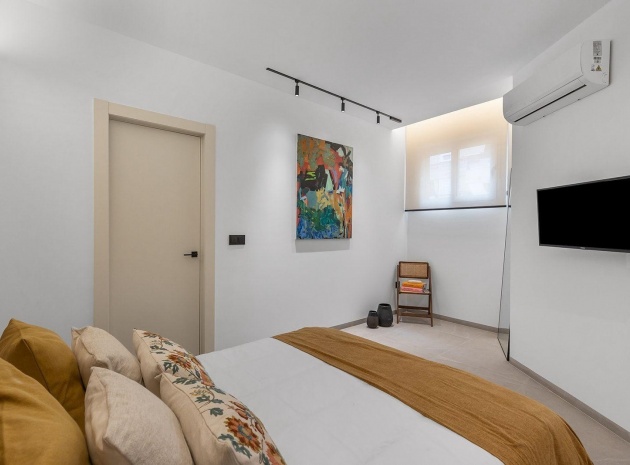 Nybyggnad - Lägenhet - Torrevieja - Playa Los Naufragos