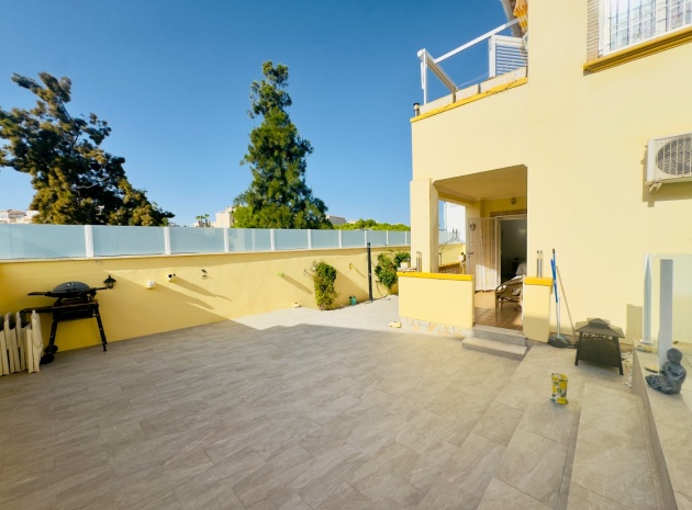 Resale - Villa - Playa Flamenca - La Rueda