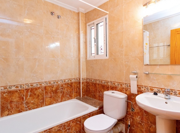 Återförsäljning - Radhus - Playa Flamenca - pueblo caballero