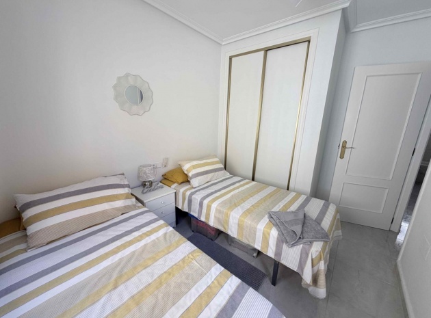 Återförsäljning - Radhus - Playa Flamenca - las chismosas