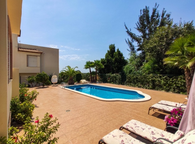 Wederverkoop - Villa - Villamartin - las ramblas