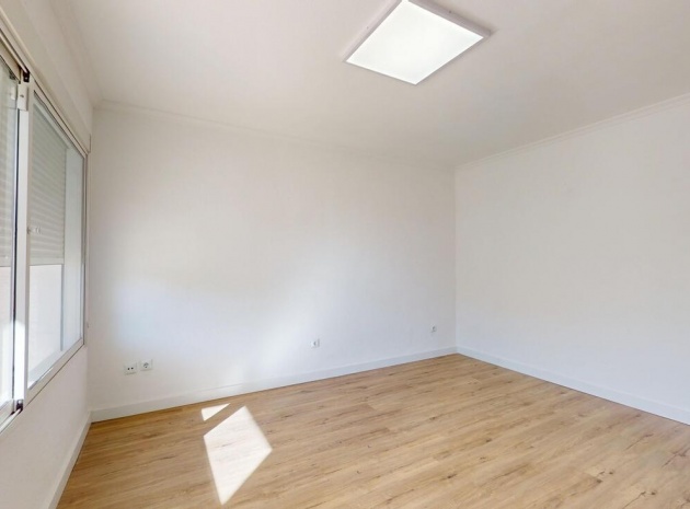 Återförsäljning - Lägenhet - Villamartin