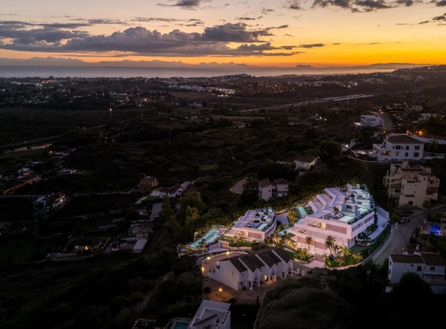 Nybyggnad - Lägenhet - Benahavís - Urb. Puerto del Almendro