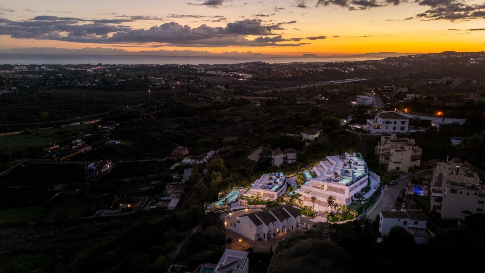 New Build - Apartment - Benahavís - Urb. Puerto del Almendro