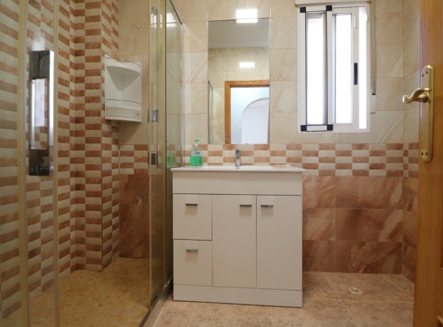 Wiederverkauf - Villa - Ciudad Quesada - Atalaya Park