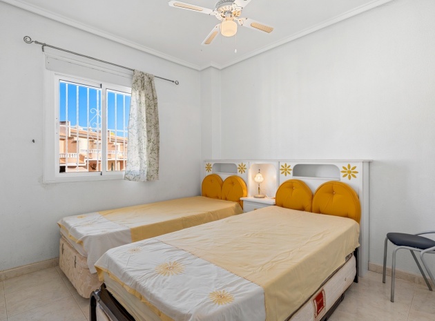 Resale - Townhouse - Ciudad Quesada - Dona Pepa