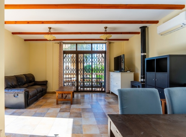 Resale - Villa - Villamartin