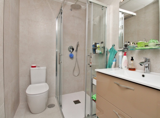 Resale - Townhouse - Villamartin - PAU 26