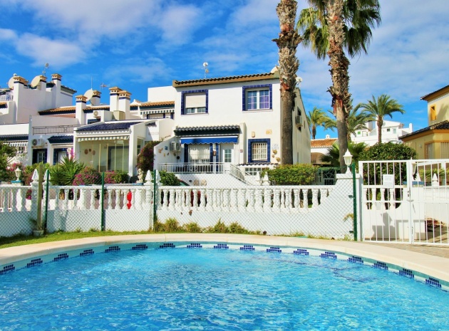 Resale - Townhouse - Villamartin - rioja