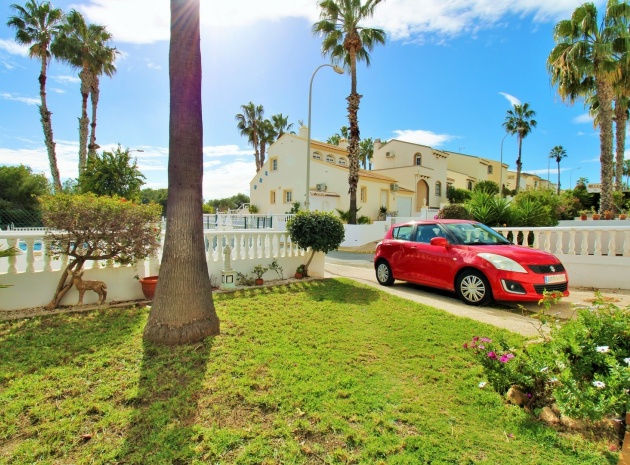 Resale - Townhouse - Villamartin - rioja