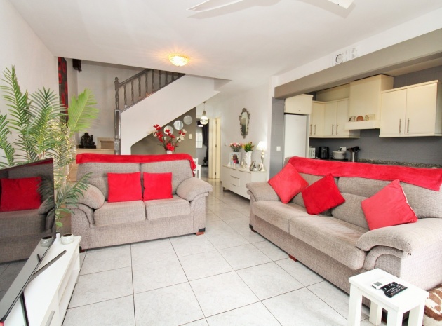 Resale - Townhouse - Villamartin - rioja