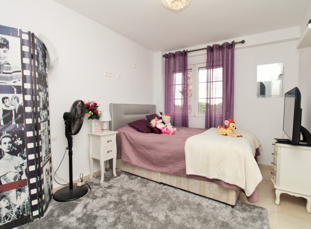 Resale - Townhouse - Villamartin - rioja