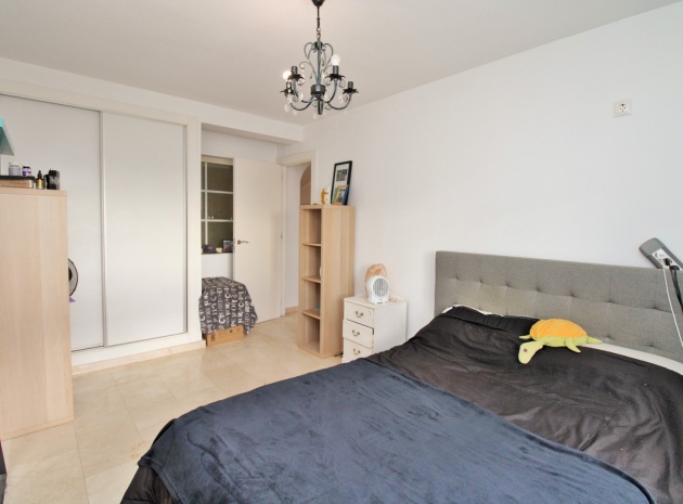 Resale - Townhouse - Villamartin - rioja