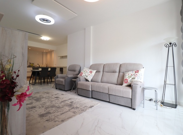 Återförsäljning - Lägenhet - Benijofar