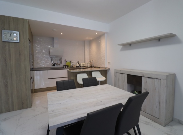 Återförsäljning - Lägenhet - Benijofar