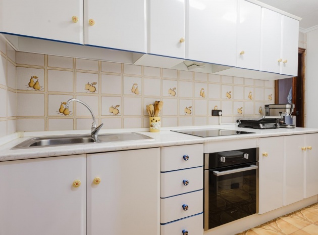 Resale - Apartment - Torrevieja - Beachside Torrevieja