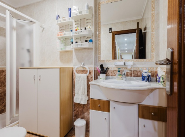 Resale - Apartment - Torrevieja - Beachside Torrevieja