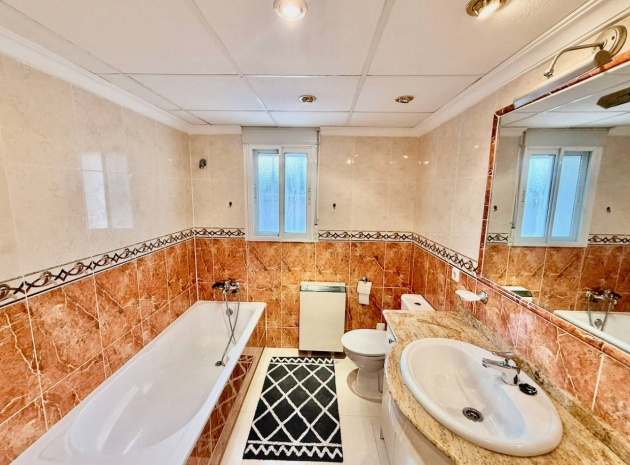 Återförsäljning - Villa - Benferri