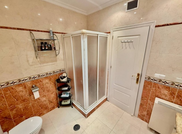 Återförsäljning - Villa - Benferri