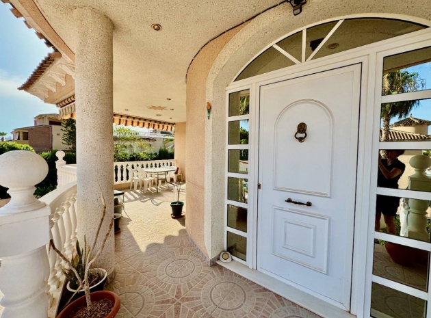 Återförsäljning - Villa - Benferri