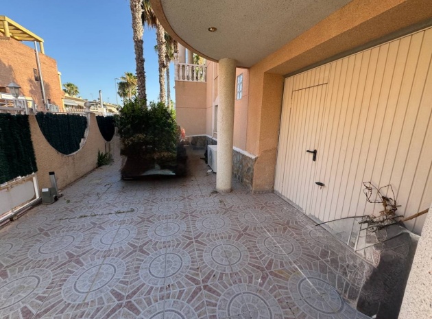 Återförsäljning - Villa - Benferri