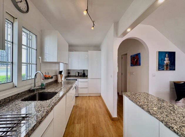 Revente - Villa - Villamartin - rioja