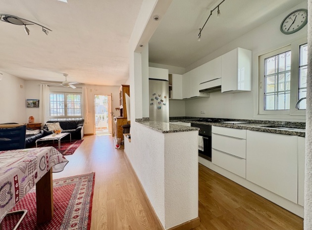 Revente - Villa - Villamartin - rioja