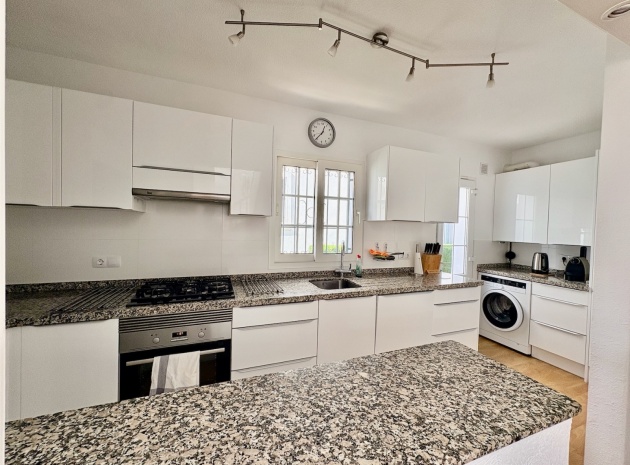 Revente - Villa - Villamartin - rioja