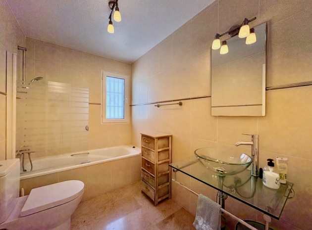 Revente - Villa - Villamartin - rioja