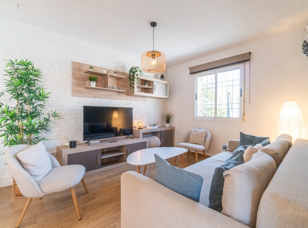 Resale - Villa - Torrevieja - altos del limonar