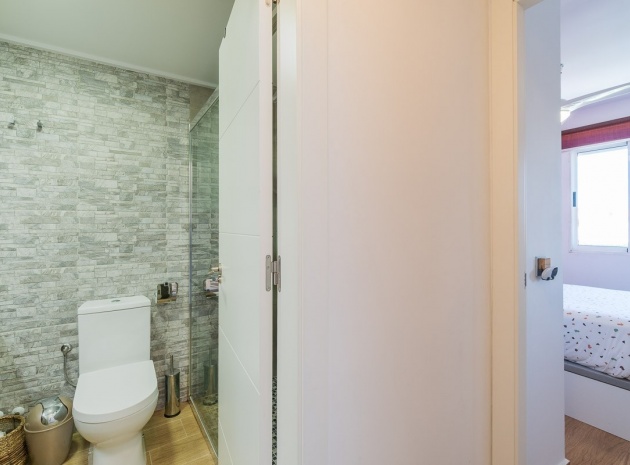 Resale - Villa - Torrevieja - altos del limonar