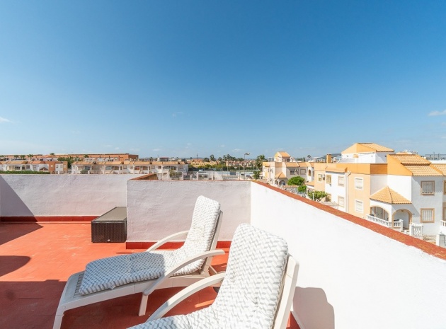 Resale - Villa - Torrevieja - altos del limonar