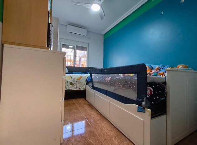 Wiederverkauf - Bungalow - La Florida  - La Florida