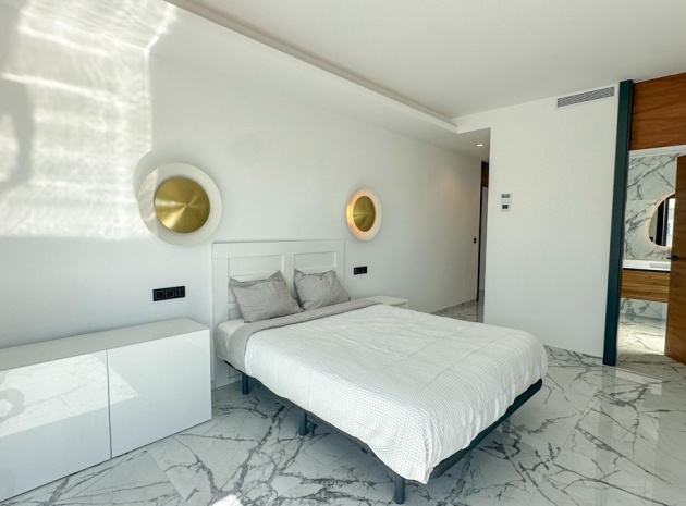 Resale - Villa - Villamartin