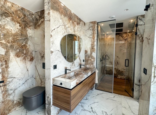 Resale - Villa - Villamartin