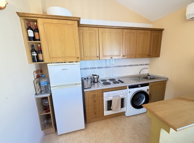 Resale - Apartment - Villamartin - lomas del golf