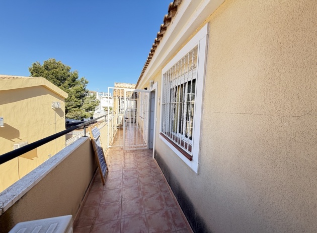 Resale - Apartment - Villamartin - lomas del golf