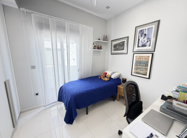 Wederverkoop - Villa - Villamartin - PAU 26