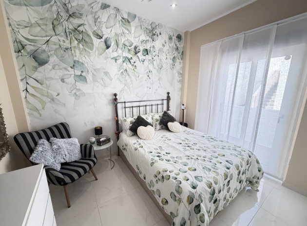 Wederverkoop - Villa - Villamartin - PAU 26