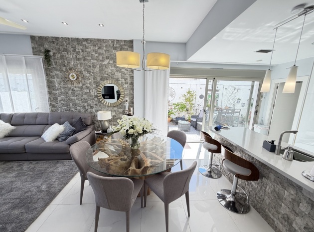 Wederverkoop - Villa - Villamartin - PAU 26