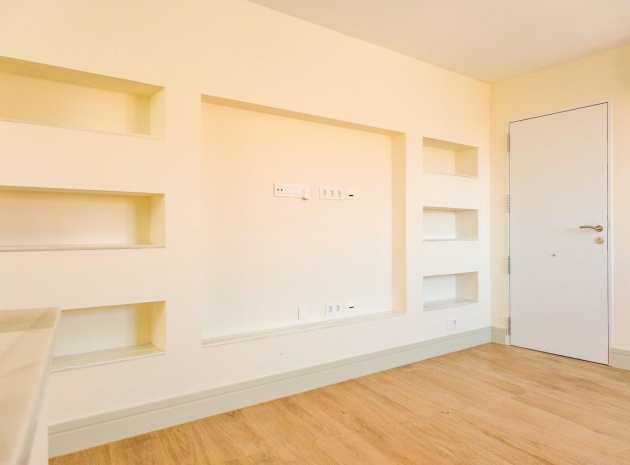 Neubau - Stadthaus - Málaga - Playa de la Malagueta