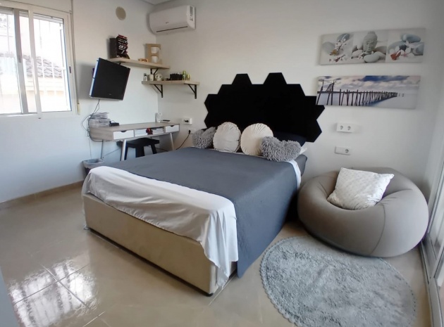 Wiederverkauf - Villa - Ciudad Quesada - Dona Pepa