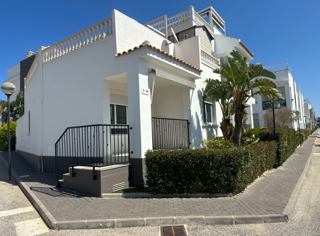 Revente - Bungalow - Torrevieja - Aguas Nuevas