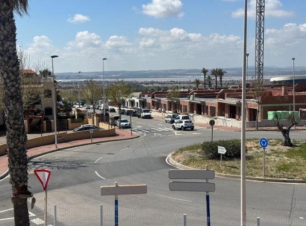 Revente - Bungalow - Torrevieja - Aguas Nuevas